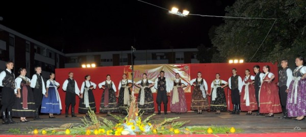 12-smotra-folklora-Belisce